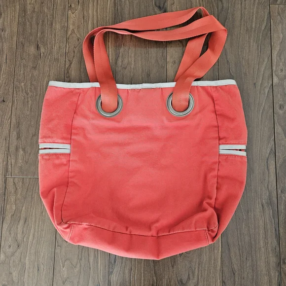 Oakley Orange Tote Bag With Coral Pattern - Picture 4 of 6